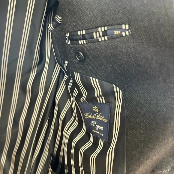 Brooks brothers men’s wool coat - Picture 6 of 10